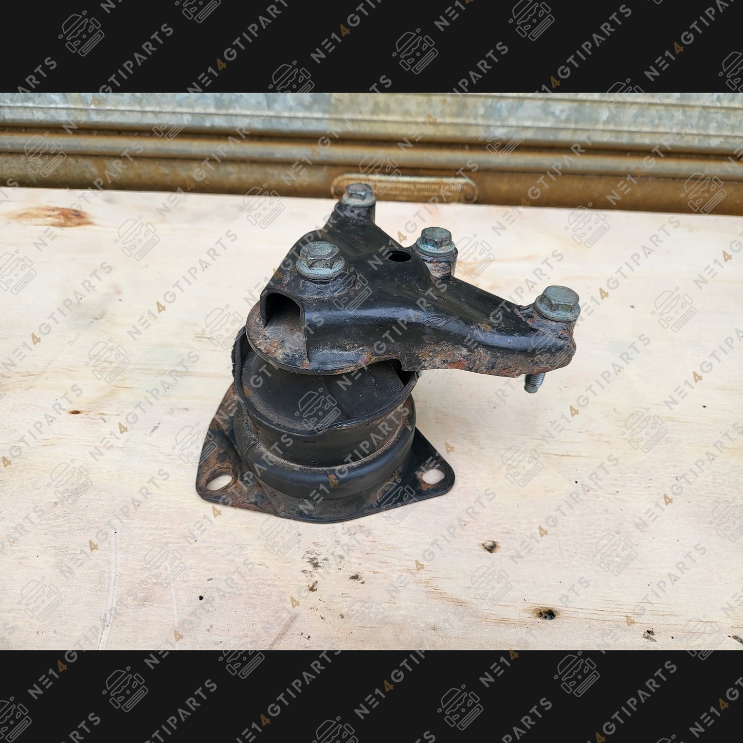 Engine Mount