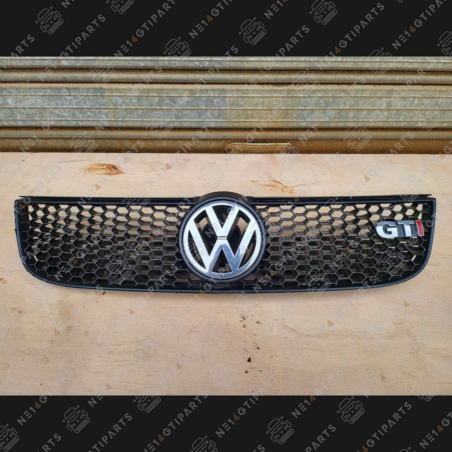 GTi Top Grill