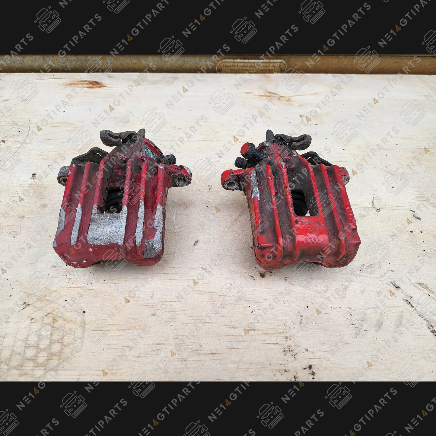 Rear Brake Calipers (Pair)