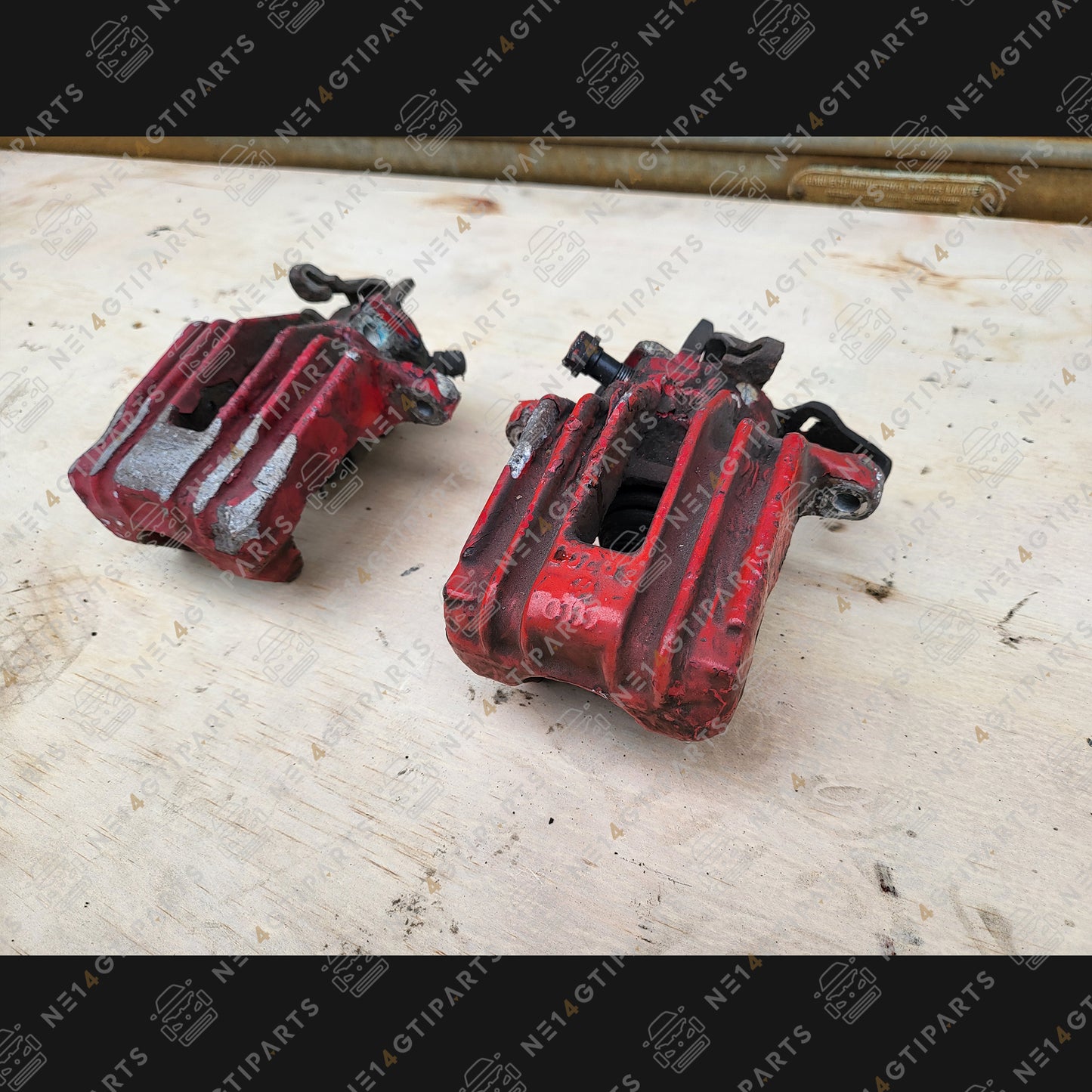Rear Brake Calipers (Pair)